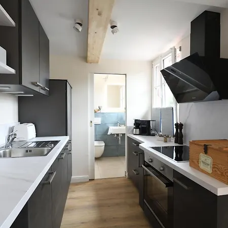 Schiefe Haus - 